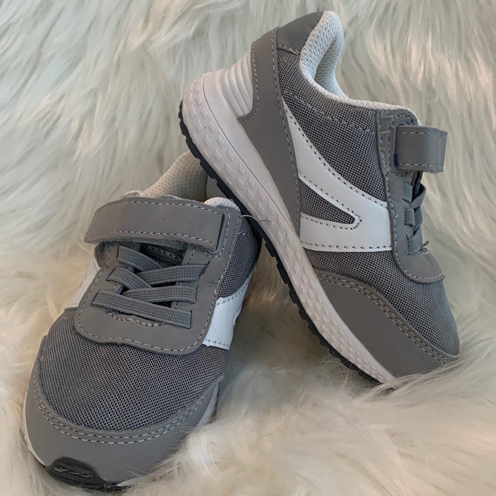 Toddler Cat & Jack Sneakers